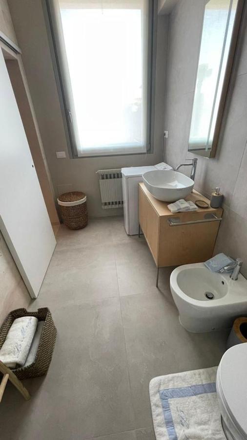 La Mirage Appartement Desenzano del Garda Buitenkant foto